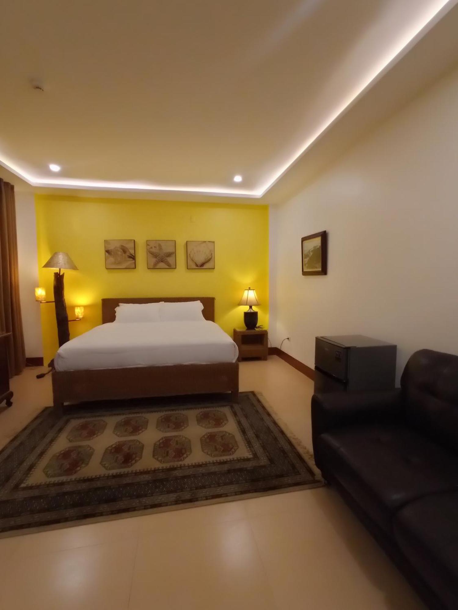 Residencia Orlina Hotel Dumaguete City Екстериор снимка