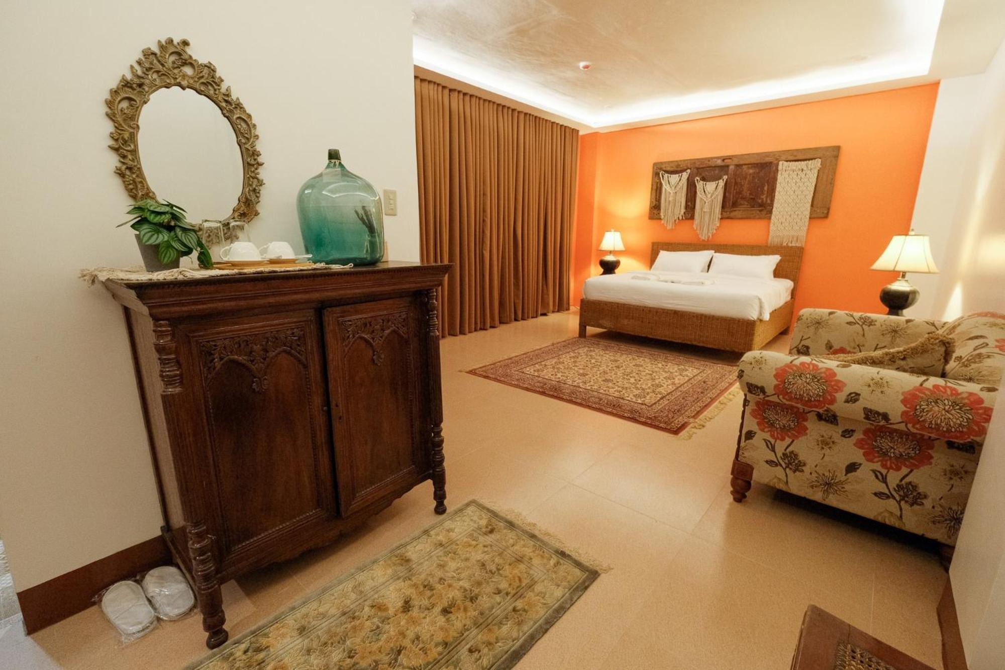 Residencia Orlina Hotel Dumaguete City Екстериор снимка
